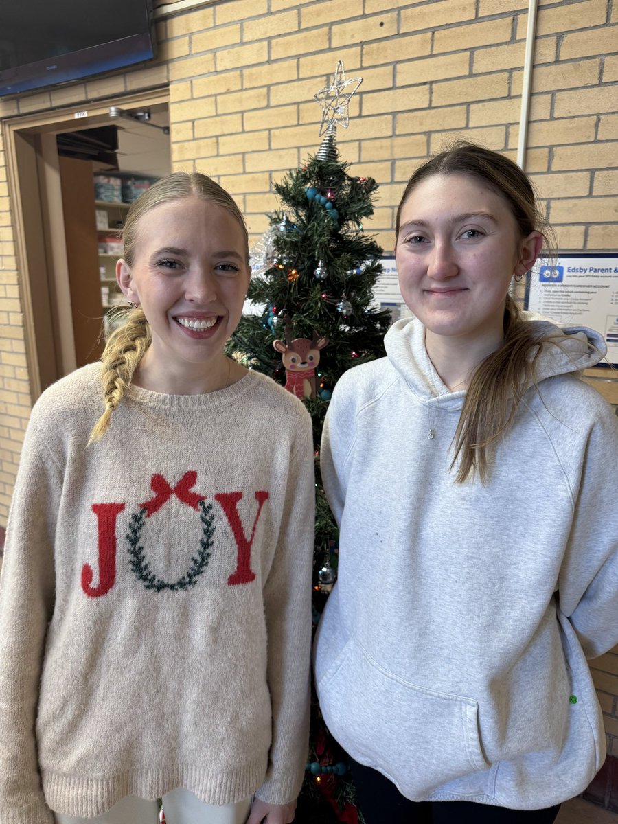 We’re saying farewell to our wonderful <a href="/NPWschool/">NPW School</a> interns this week! Thank you to Ms. Billay, Ms. Bobert, and Ms, Stringer for all the care and enthusiasm you brought to our classrooms 🍏 #spslearn <a href="/StoonPubSchools/">Saskatoon Public Schools</a>