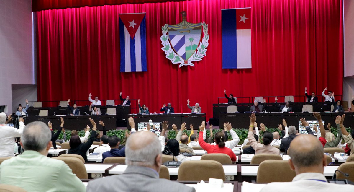 #Cuba🇨🇺 | Aprueba <a href="/AsambleaCuba/">Asamblea Nacional Cuba</a> la Ley General de Ciencia, Tecnología e Innovación 

#PoderPopular 
#CubaLegisla