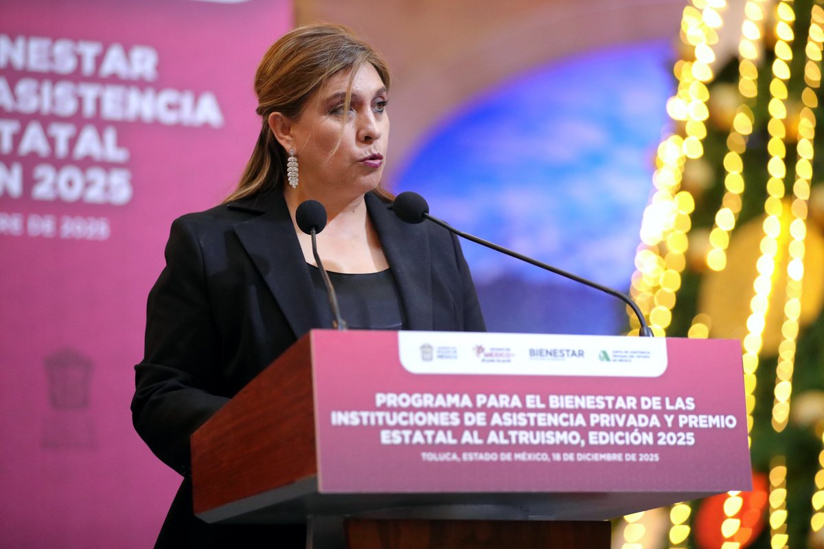 BienestarEdoMx's tweet photo. En representación del secretario de Bienestar @jcgrmx, Ana Lilia Pérez Bernal, coordinadora de Vinculación de la Secretaría de Bienestar, acompañó a la Gobernadora @delfinagomeza en la entrega del Programa para el Bienestar de las Instituciones de Asistencia Privada, https://t.co/72Km6yn6kv