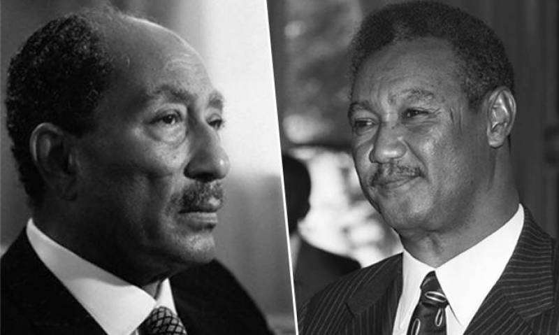 15 يوليو 1976 – 

******نص اتفاقية الدفاع المشترك بين جمهورية مصر العربية وجمهورية السودان الديمقراطية******

اتفاقية الدفاع المشترك
15 يوليو 1976م

إن حكومة جمهورية مصر العربية وجمهورية السودان الديمقراطية، استجابةً لرأي الشعبين الشقيقين، وانطلاقاً من إيمانهما الذي لا يتزعزع