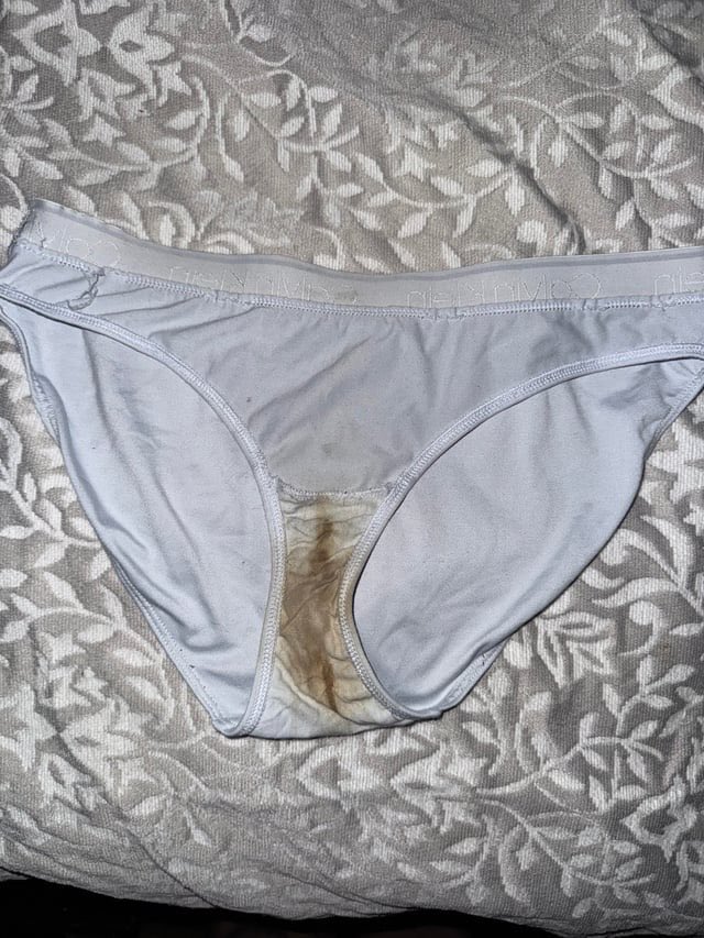 pollollo99's tweet photo. Who loves a super dirty panty? Does anyone even like these? Send me your favs. 
#creep #panties #dirtypanties #nsfw #ass #pussy #cuck https://t.co/KoRzRLTp3h