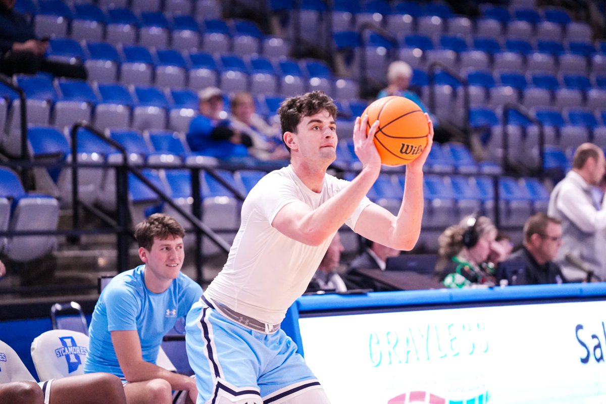 IndStBasketball's tweet image. Pregame 📸 up - we've got tipoff coming up in #MVC play

#MarchOn