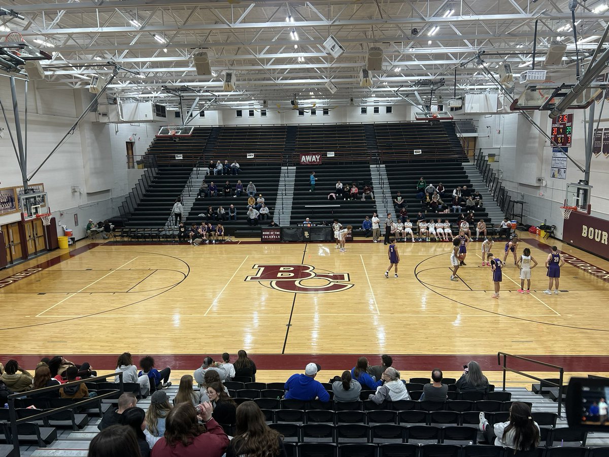 ChrisLabar1's tweet image. Campbell Co. vs Bourbon Co. tonight on GLICOD! Coverage at 7:00 with Ravi Moss youtube.com/live/LFoav2fBR… @CamelBasketball @BCHSColonels