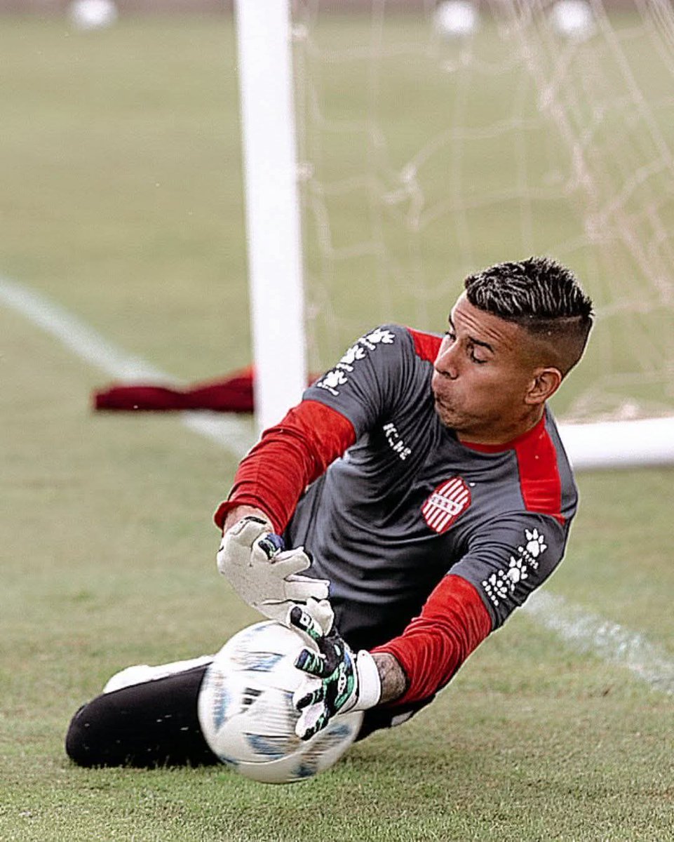 #SanMartínTuc Bajón lo de Nico, merecía más...