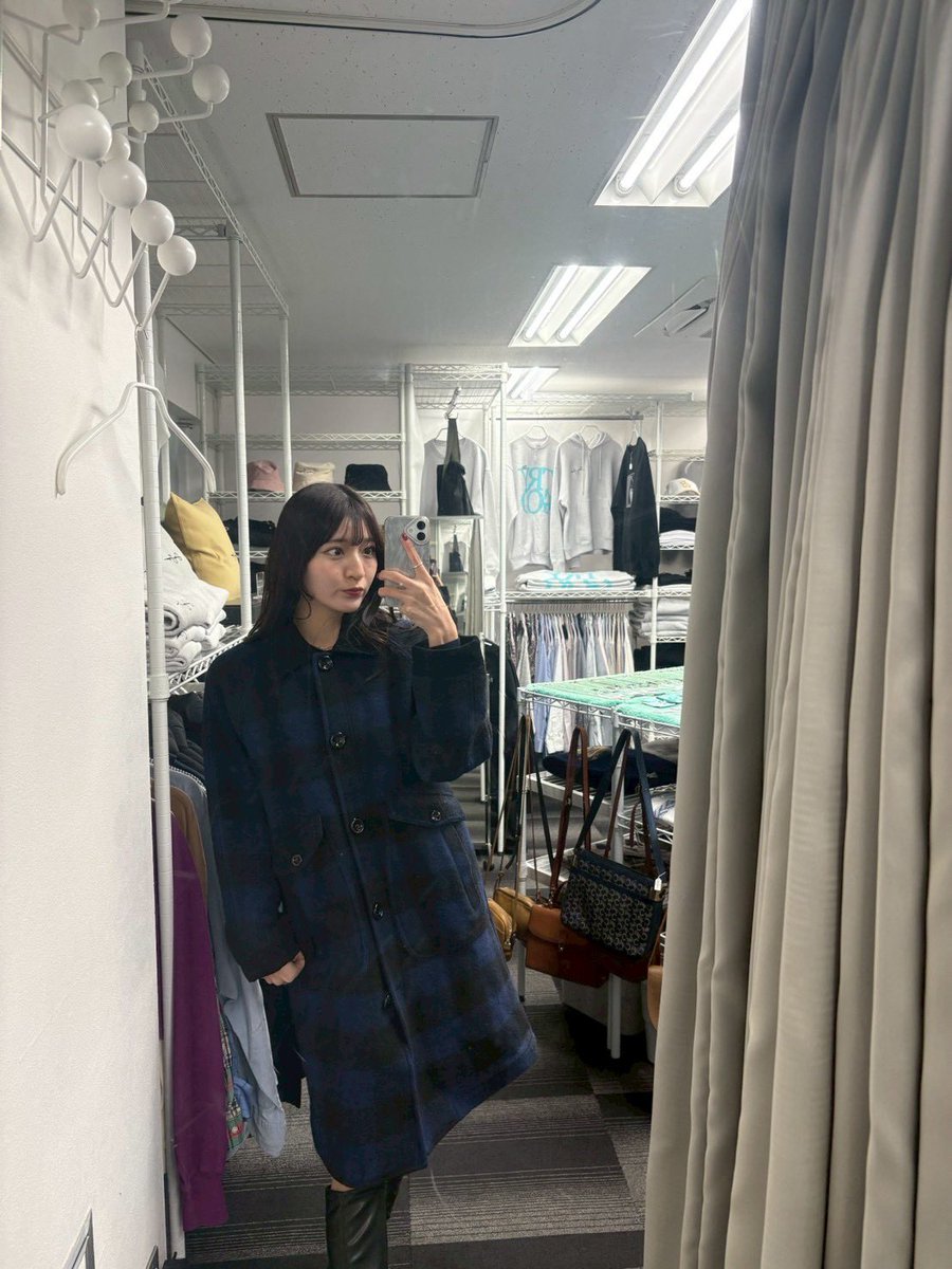 店頭新規入荷アイテム』 大人気の DIESEL入荷！！ レディースですが