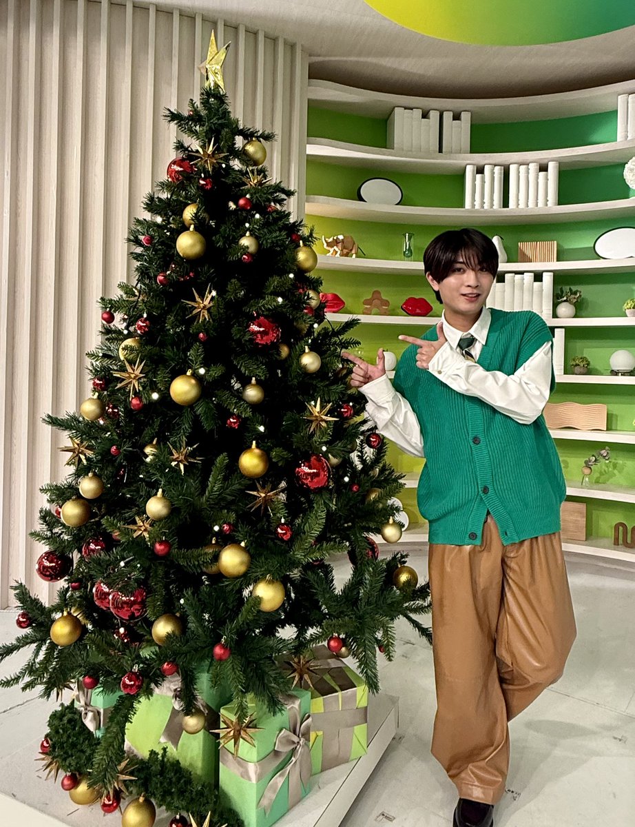 12月19日(金)の #DayDay.／ 曜日メンバー🌟 ﹉﹉﹉﹉﹉﹉﹉ 💚#本髙