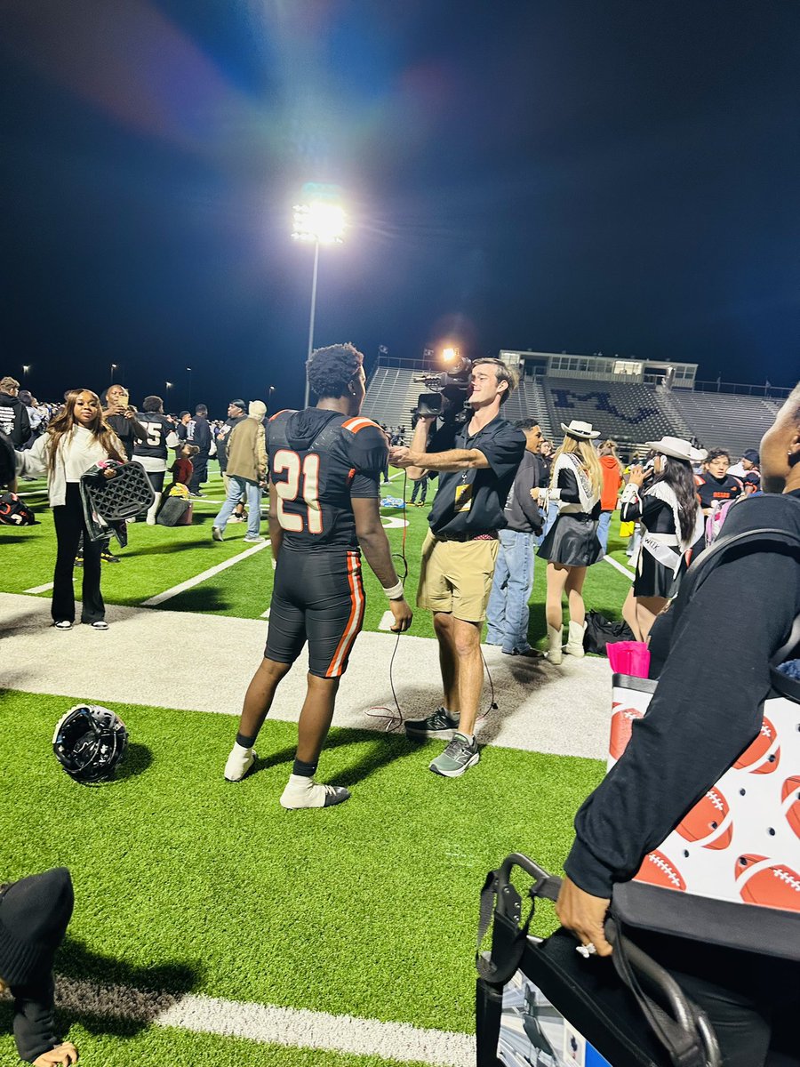 Dwight Johnson tweet media