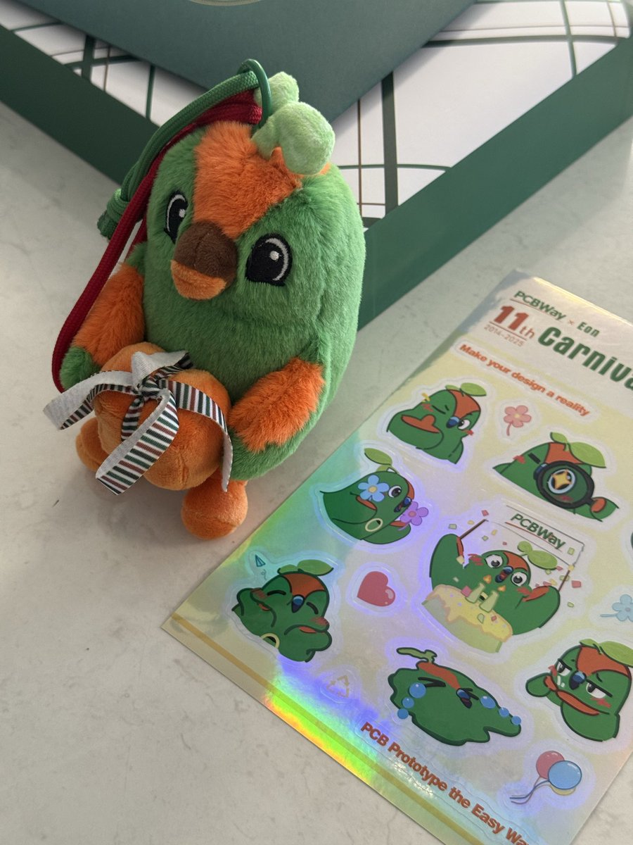 hxtec32's tweet image. Thanks to PCBWay for the Christmas gifts! I’m about to finish designing the biggest project I’ve ever made so it can be manufactured and showcased to you guys. #pcbway @PCBWayOfficial @luzooki