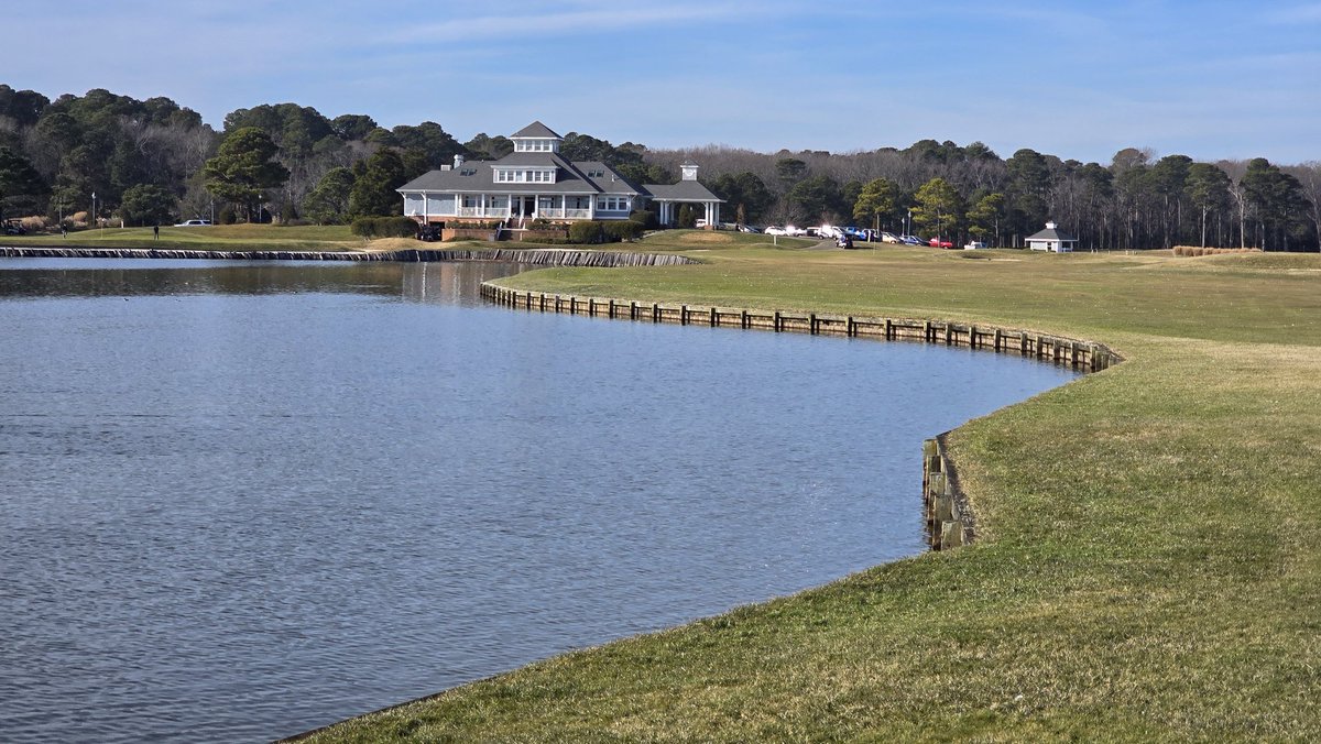 ReteeFor3's tweet image. Rum Pointe was an awesome course! I love courses near OCMD and this one didnt disappoint. Had my third ever under par 9... we won't talk about the back 9 but shooting in the 70s mid December is always fine with me.... game feels incredible right now