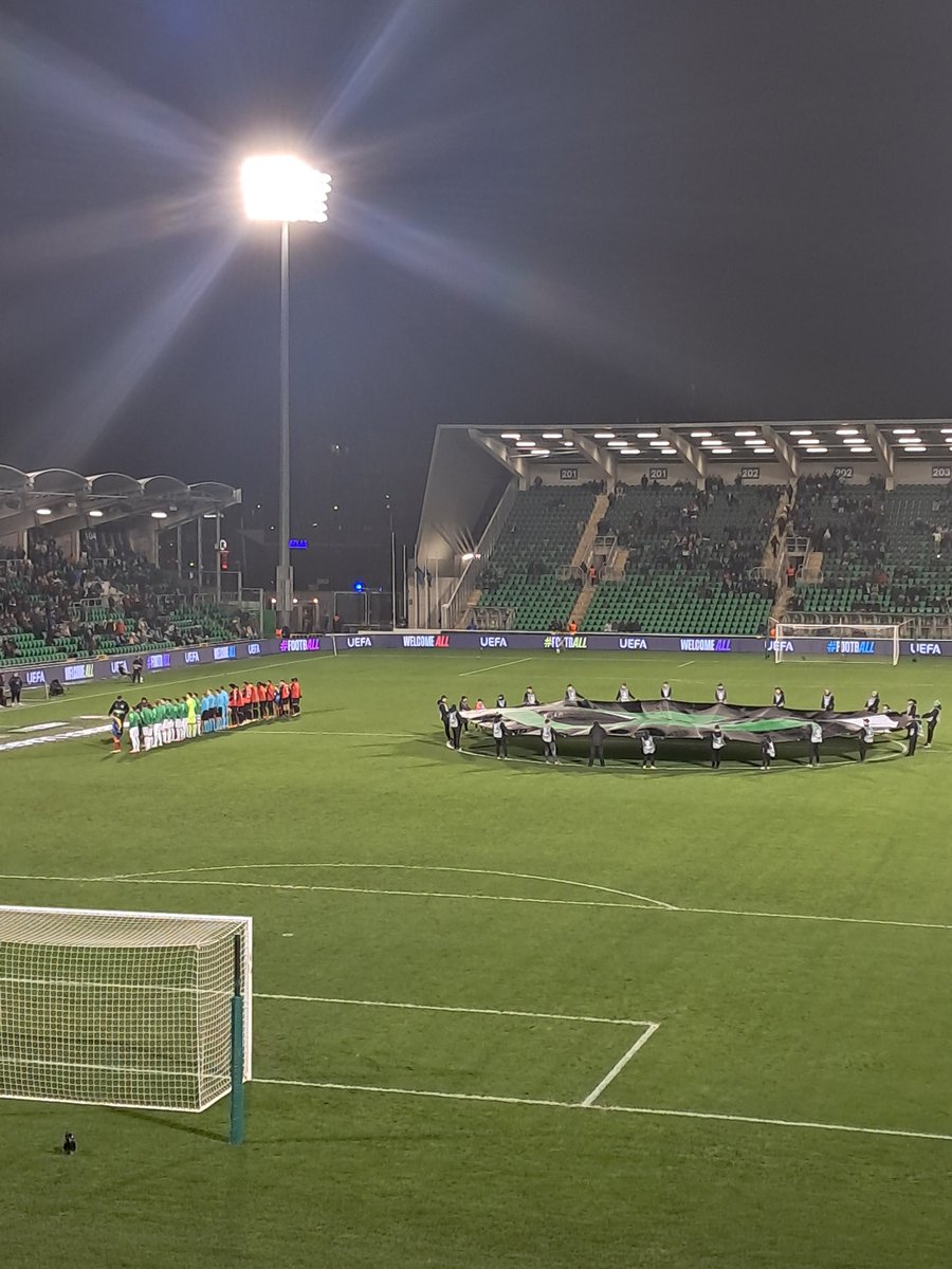 srfc03's tweet image. From this to that.
Been a long season but up there with the best.
KOH