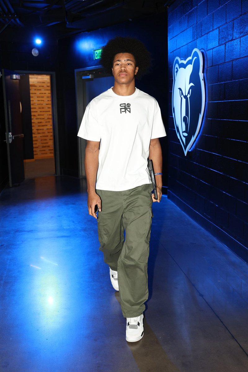 jaylenwells's tweet photo. SLEEPNATION

A nonprofit creating access and opportunity for under-resourced athletes through mentorship, content, and events.

Merch out now. @sleepnation
https://t.co/bqZphbfZ0l https://t.co/SZV0nYLXJE