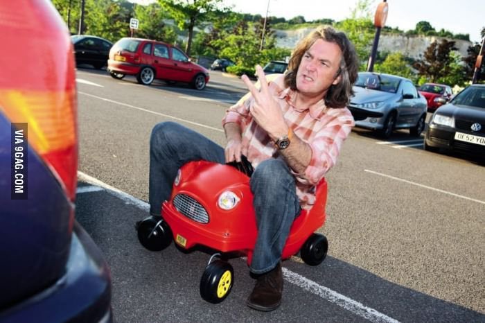 XXXRustFountain's tweet image. TONIGHT ON BOTTOM GEAR CHAPS 

Jeremy buys a vaxul as a tax right off

James try’s to flex with a car he stole from a 6 year old 

And Richard see his first pair of Jugs