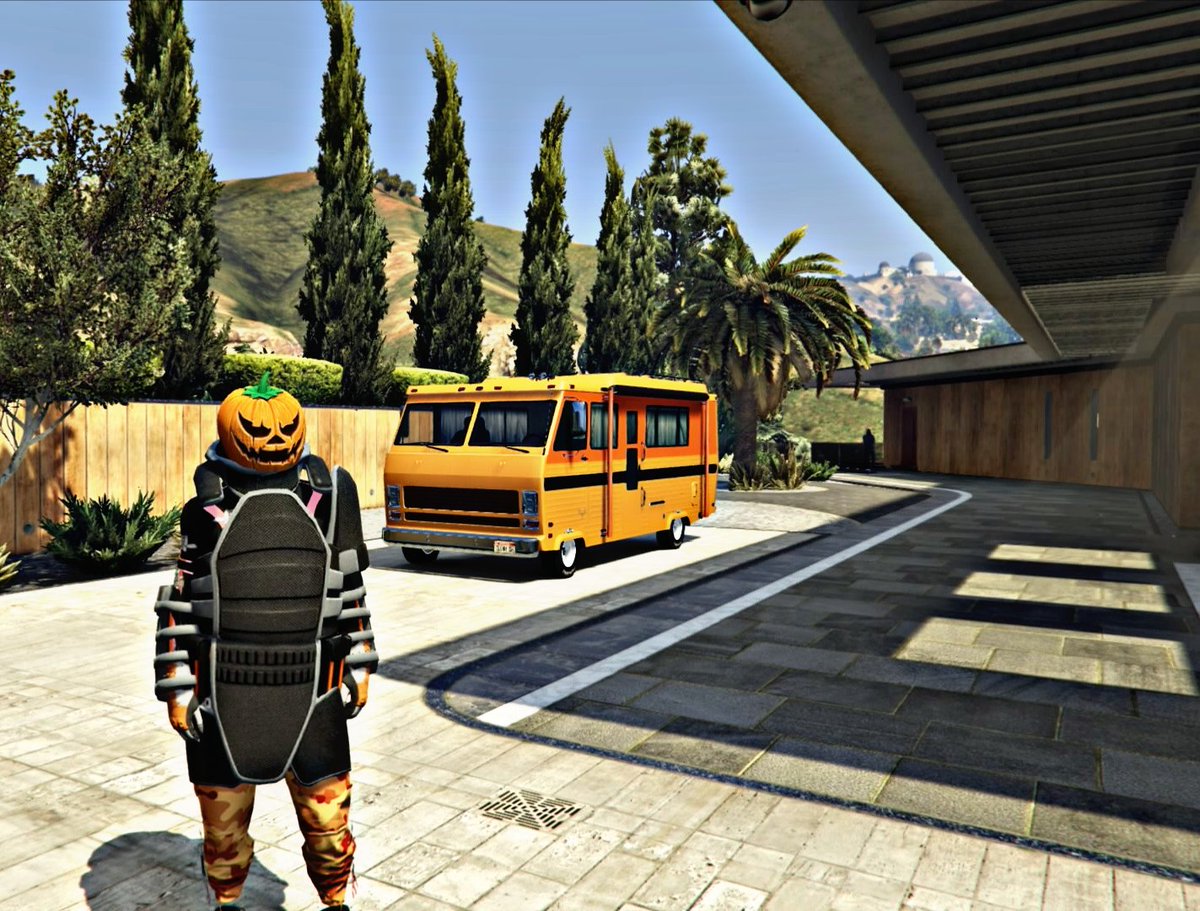 The Friend Room 🤣🤣🤣🤣