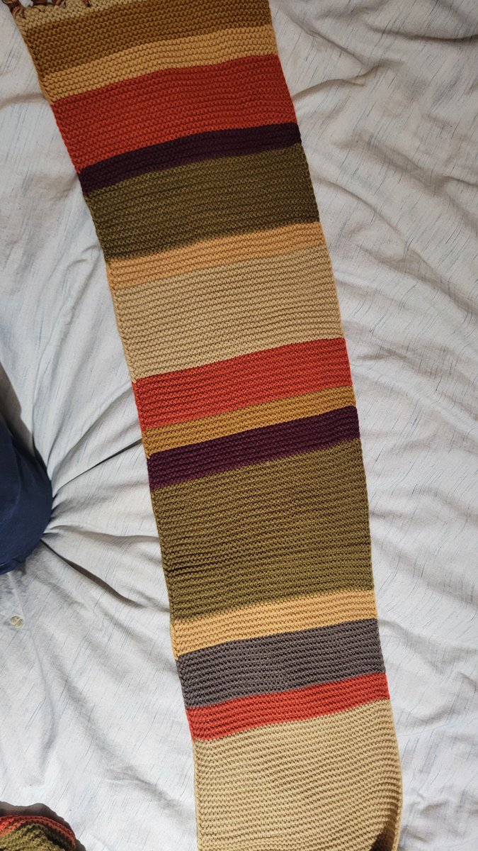 nadermuhhidene's tweet image. This Scarf Is Just Too Cool!

Season 16/17 Fourth Doctor Scarf Made By @Lovarzi 

🤎💛💚💙❤️💜

#DoctorWho #4thDoctorScarf #ClassicDoctorWho #FourthDoctor