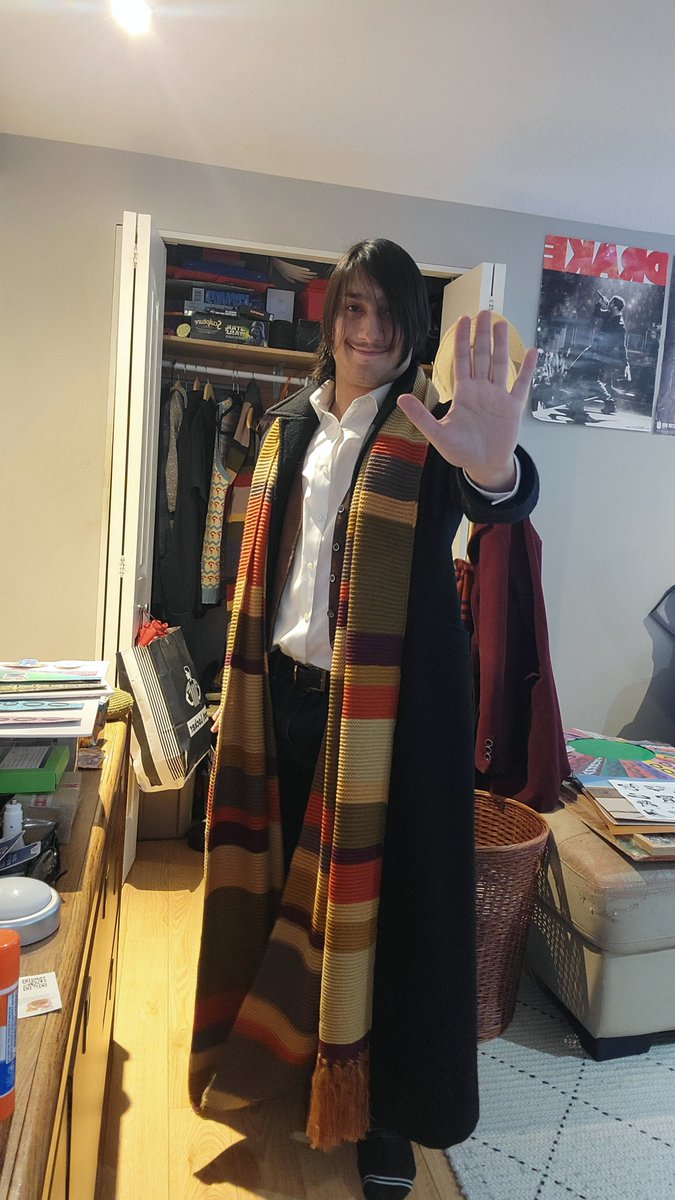 nadermuhhidene's tweet image. This Scarf Is Just Too Cool!

Season 16/17 Fourth Doctor Scarf Made By @Lovarzi 

🤎💛💚💙❤️💜

#DoctorWho #4thDoctorScarf #ClassicDoctorWho #FourthDoctor