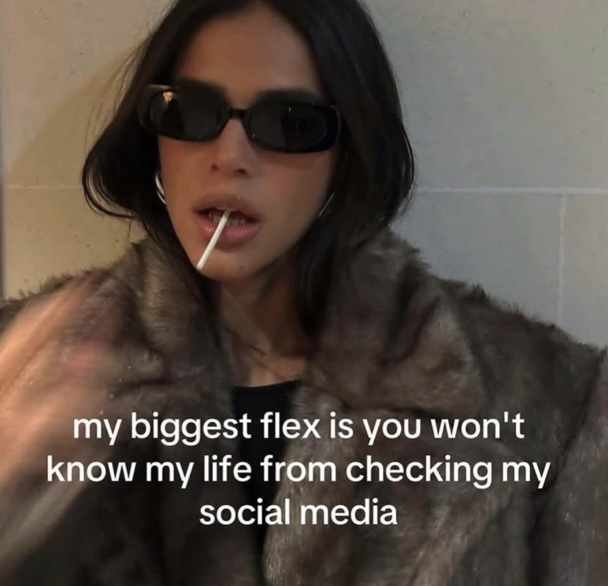 introvertsmemes's tweet image. 