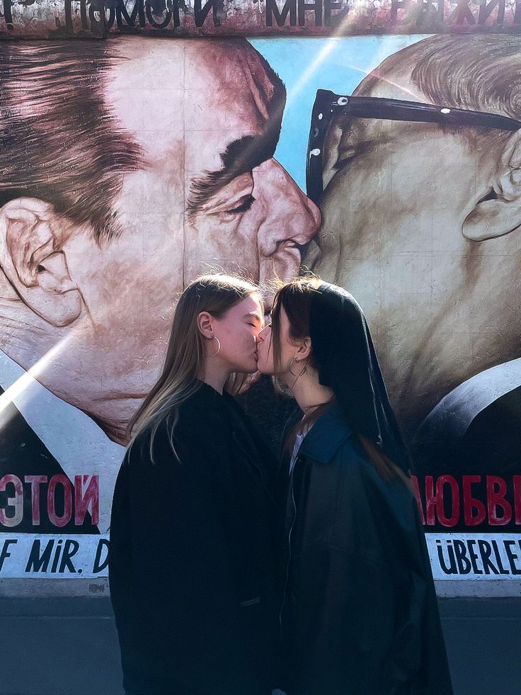 love ⚢ (@sapphiccworld) on Twitter photo 