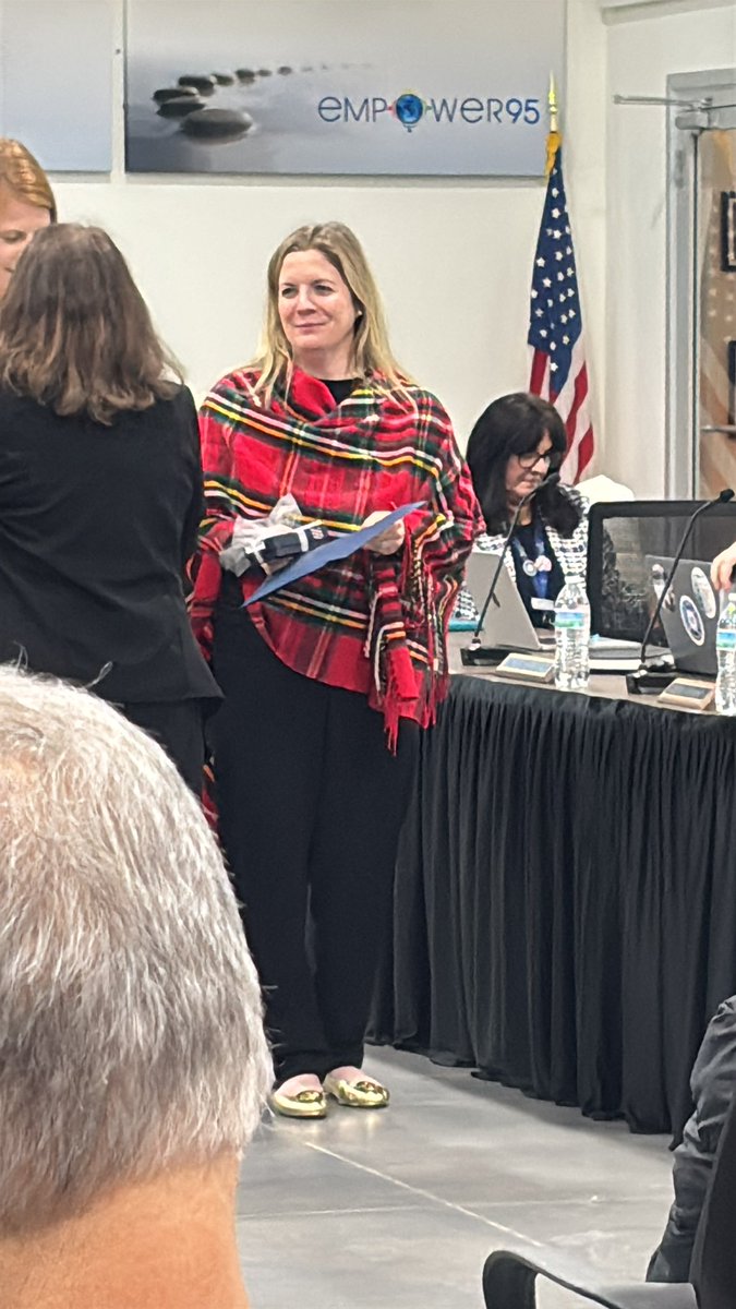 Cara Obrochta tweet media