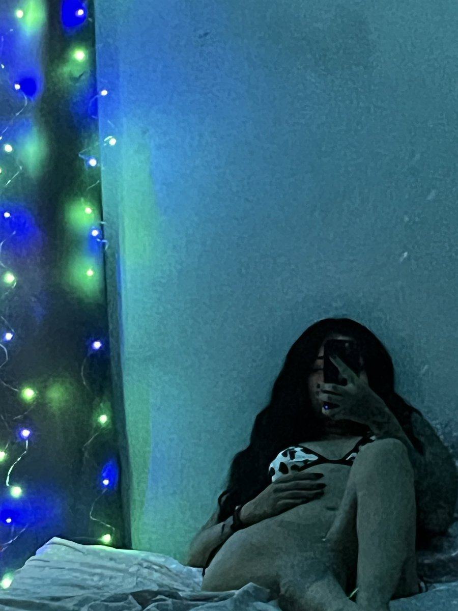 Babbylyy's tweet photo. uno como se vuelve viral aqui en X? https://t.co/5ZLGU9LalQ
