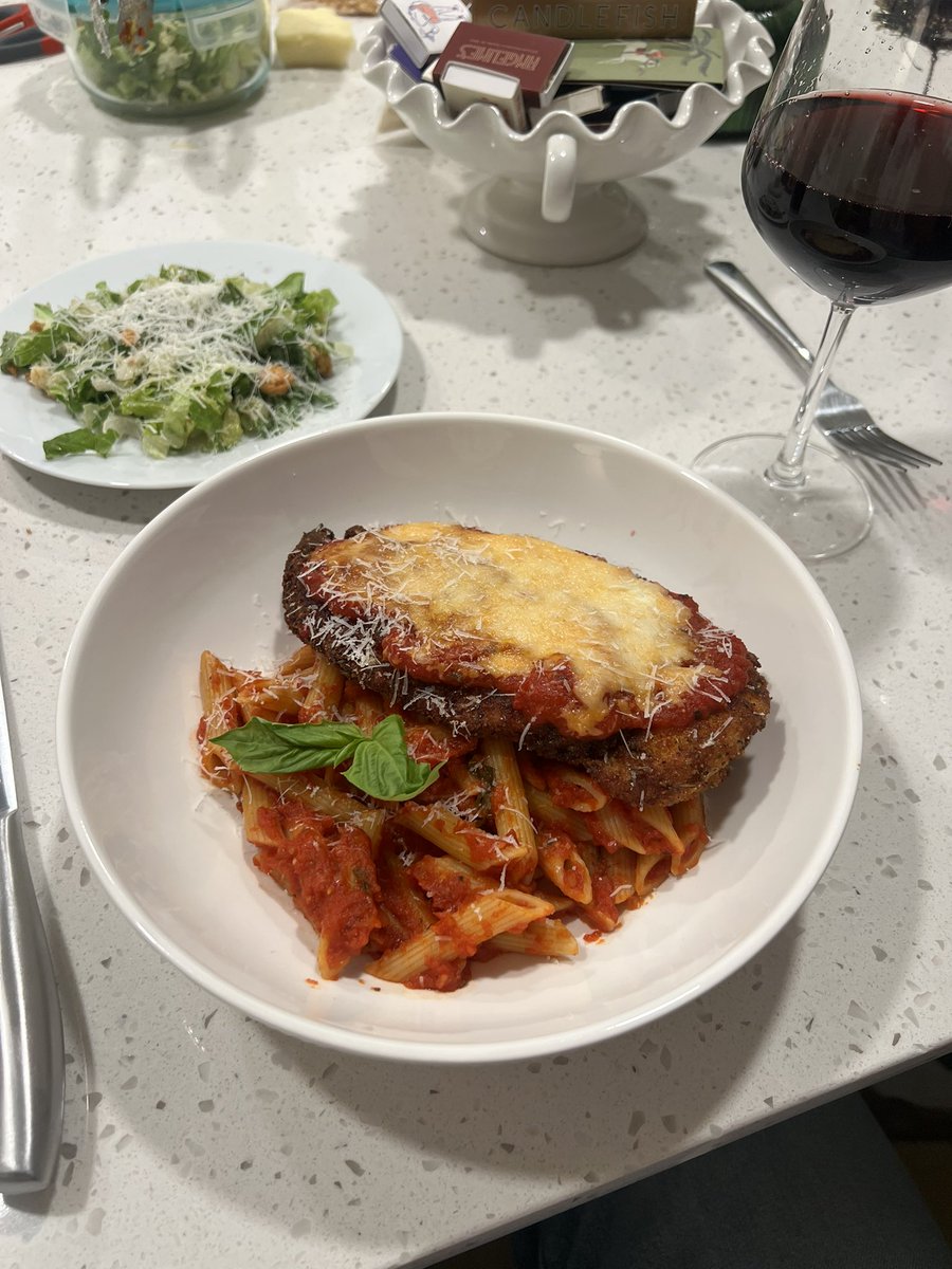 SladeLieutenant's tweet image. Perks of dating an Italian (South Carolina) girl