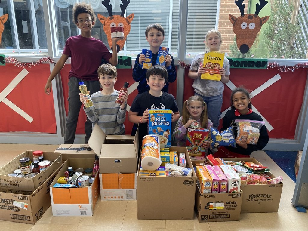 The Ambassadors collected food for our local food bank and Missing Link Rescue located on Mount Olive. Thanks for your support!