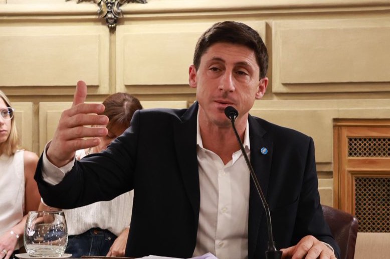 Paco Garibaldi tweet media