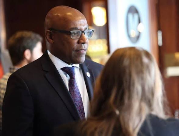 FlipChicagoRed's tweet image. The U.S. Department of Justice (DOJ) is suing the State of Illinois to force access to the full, unredacted voter registration database in order to determine whether Illinois is complying with federal law requiring accurate and up-to-date voter rolls.

The lawsuit names…