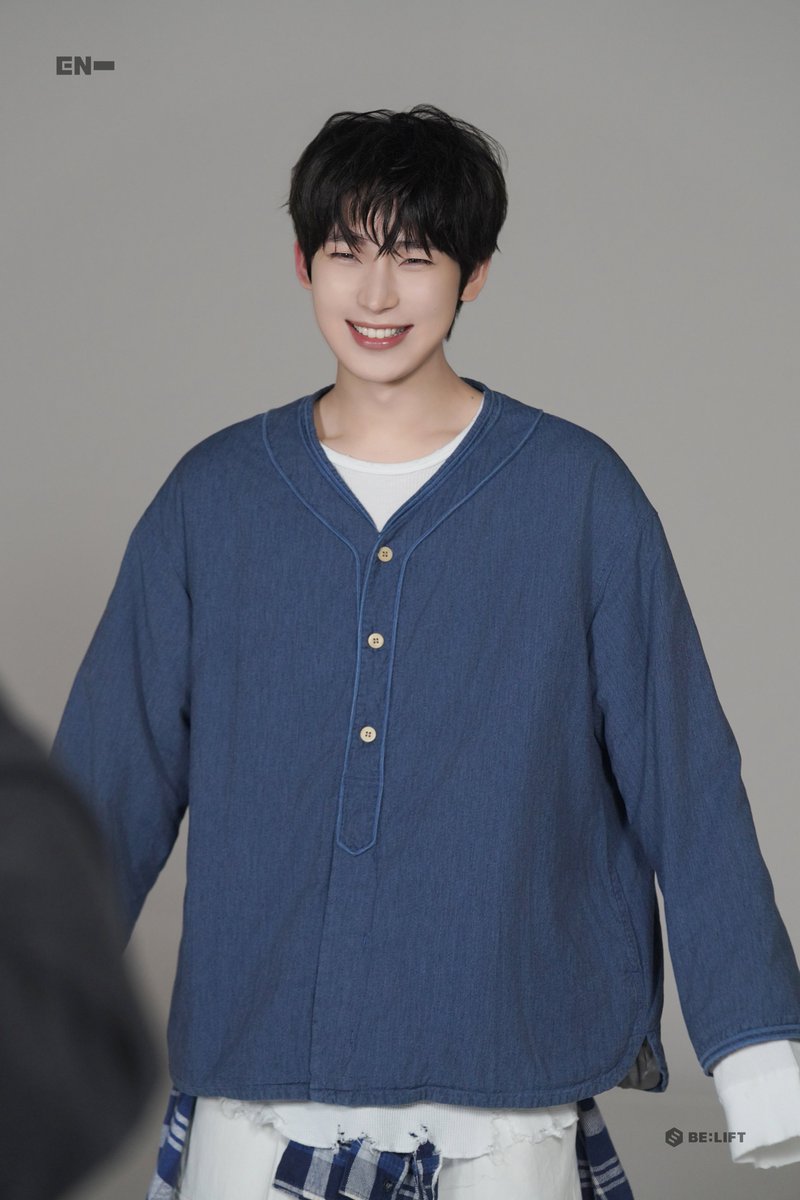 [INFO] 251219

Samsung Medical Center announced that ENHYPEN’s Sunoo donated 50 million won (approximately $30,000) to support psychological and emotional care programs for children and adolescent patients.

Sunoo shared, “Thanks to ENGENEs’ love and support, I was able to take