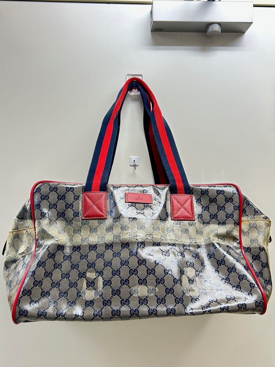 ボストンバッグ