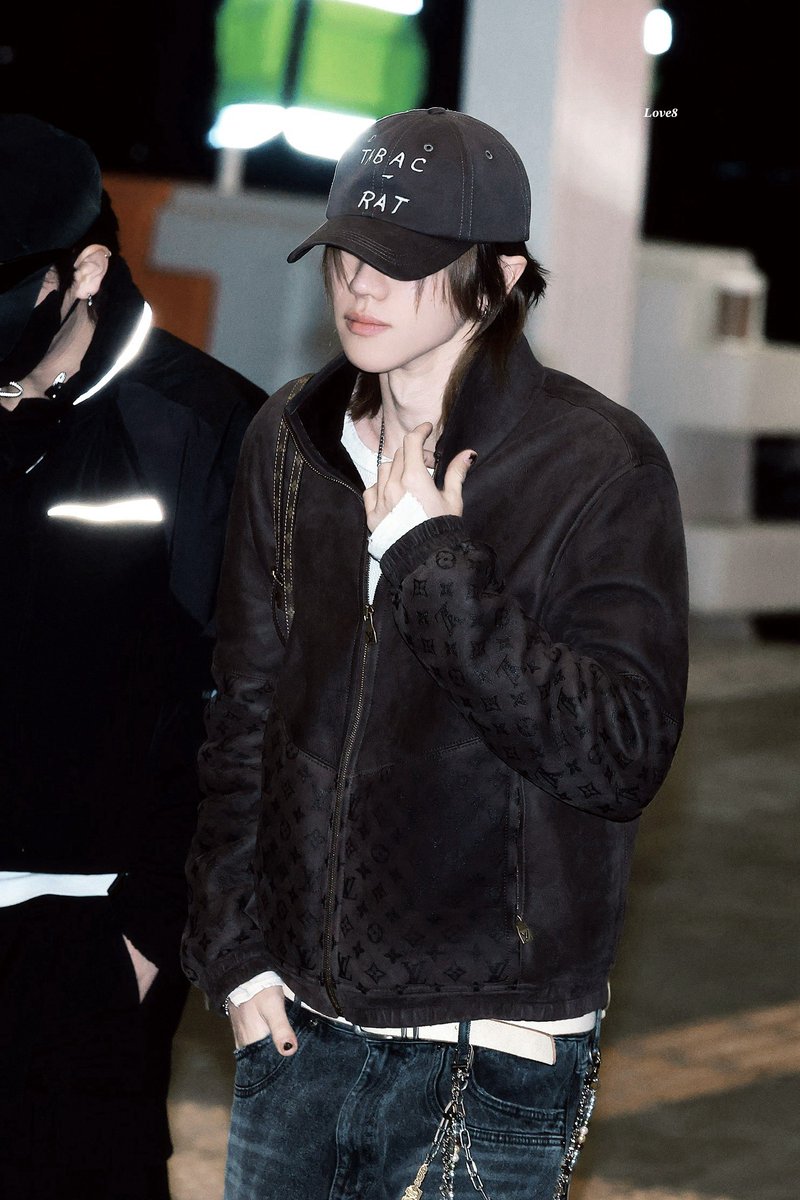 Love8_oo_'s tweet image. 20251219✈️
#디에잇 #THE8 #Minghao
#서명호  #徐明浩  #ミンハオ 
#세븐틴 #SEVENTEEN