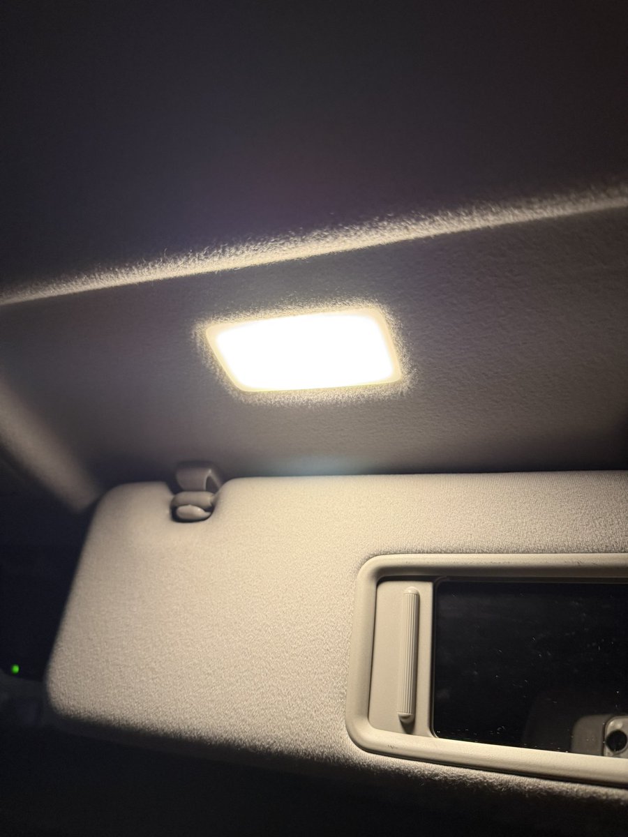 FOR SALE

トヨタ プリウス（30系） 平成24年3月登録

走行距離：157,000km
車検：令和8年3月まで

こちらは30系プリウスとなります。走行距離は伸びておりますが、日頃からメンテナンスを重視し、機関系・足回り・内装ともに手を入れて大切に乗ってきた車両です。
以下、ツリーにて詳細を記載します