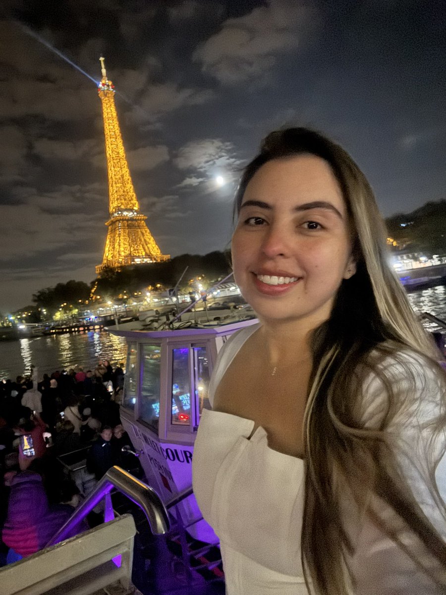 andyramirezsoto's tweet photo. Paris 🩵✨ https://t.co/i2fjzUQhT0