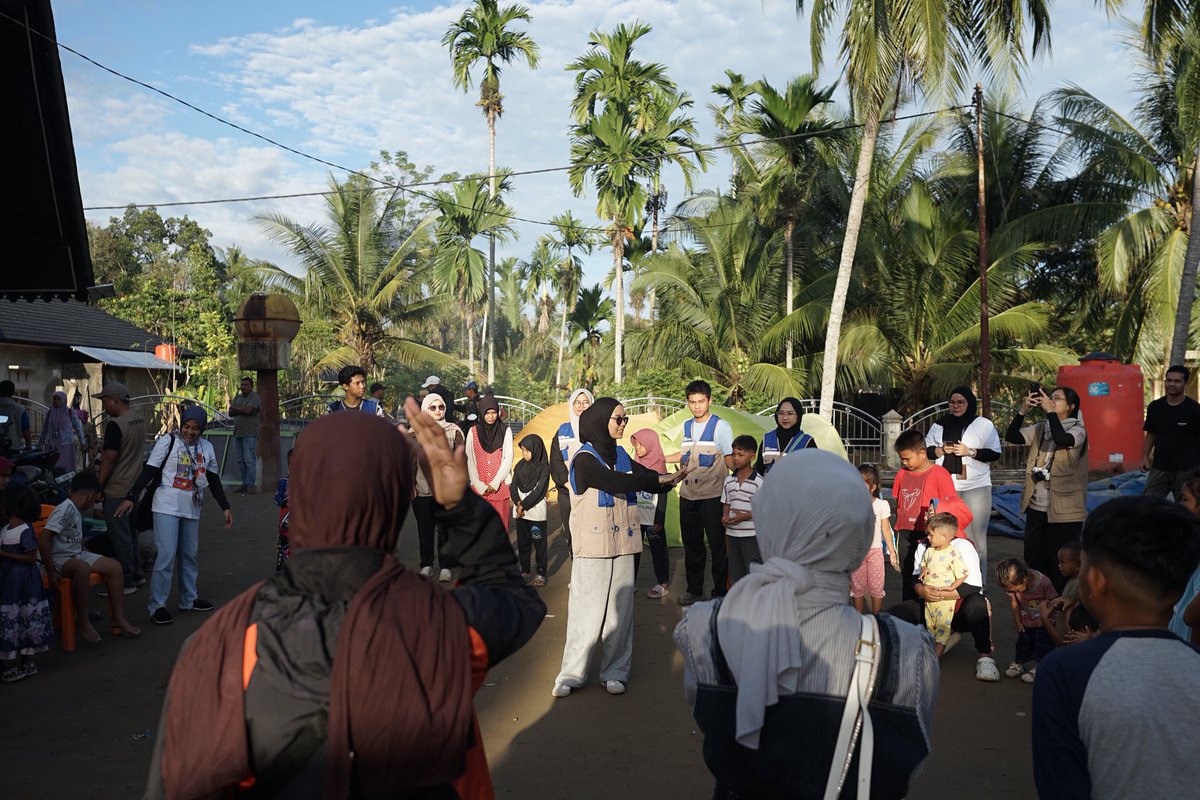 humaniesproject's tweet image. Pagi ini, Kami melakukan Psikososial bersama anak anak di Pidie Jaya.