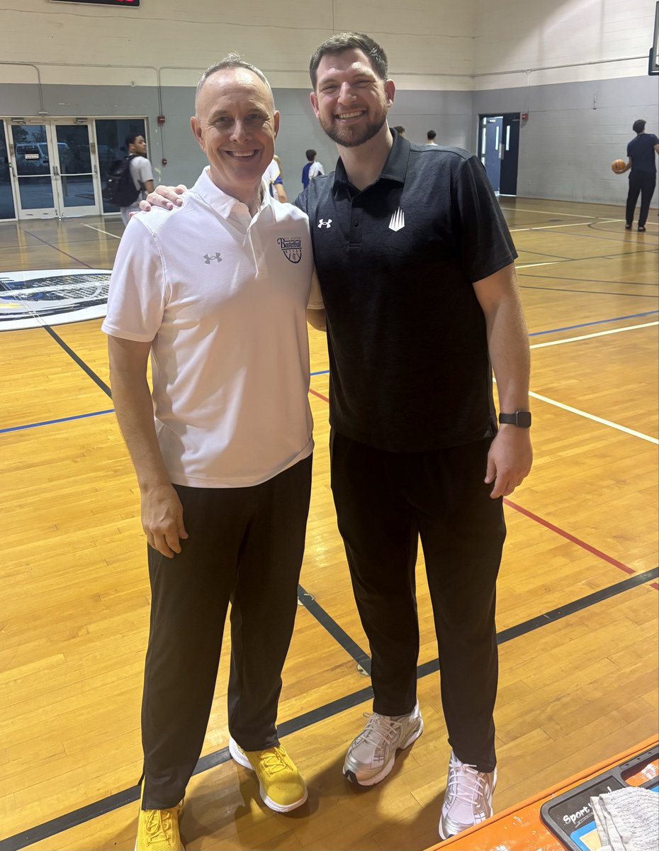 CoachPark_'s tweet photo. Full circle moment going head to head with one of my former coaches. Learned a ton from this guy right here. Thank you for everything coach 🫡 @jhnmaho https://t.co/guFviHQYcY