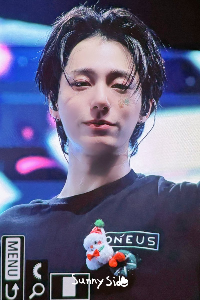 SunnySide980826's tweet image. 251218

웅이 월드투어 고생했다🫳🏻🫳🏻🫳🏻🫳🏻

#ONEUS #원어스 #환웅 #여환웅 #ファヌン #Hwanwoong