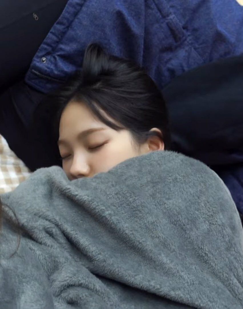 nah kan di kasur lagi hahahaha