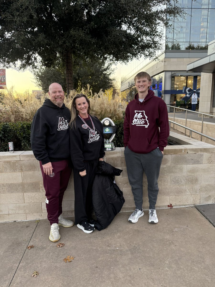 MORichardJames's tweet photo. Let’s Go Mo State https://t.co/bRvsSMLbqv