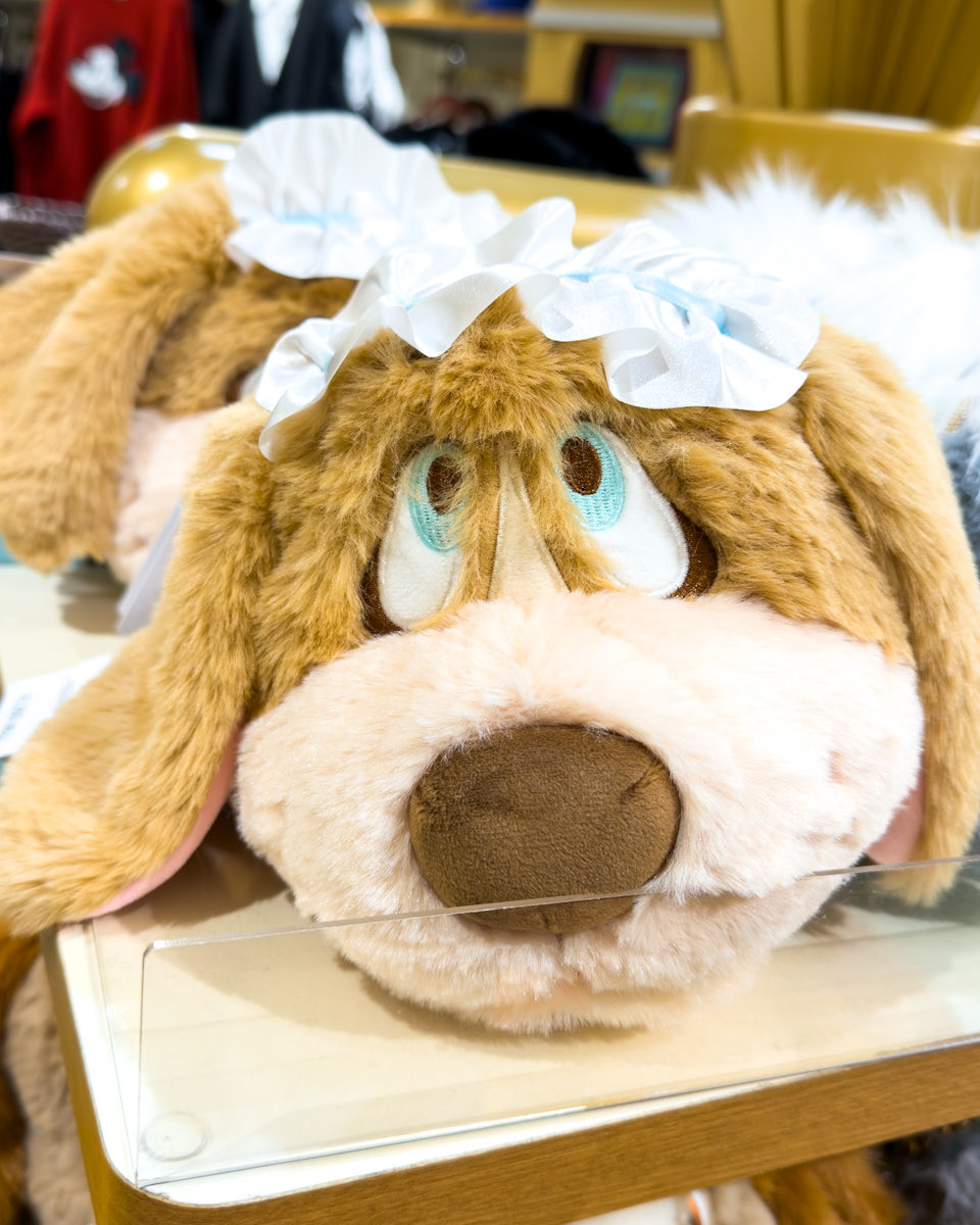 ディズニーストア トランプ、マックス、ナナのポシェット新発売