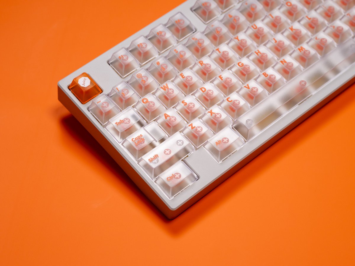 lelelab_sh's tweet image. Juicy in Sensy Seal
Pefect Match
#lelelab
#keycaps
#keyboard 
#sensy