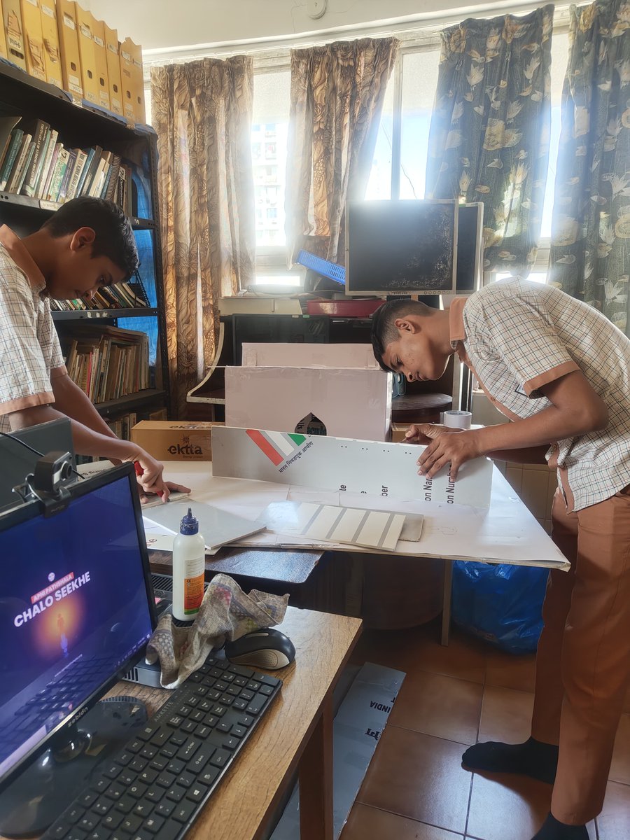 Day 2 of Making our Project at Classes with <a href="/raiyyanja778/">Raiyyan Ansari</a> .We are Thankful to <a href="/lfp_Tardeo/">LearnFromPeer Tardeo</a> for Giving us such space for making our Project...
<a href="/Saipujariprasad/">Saiprasad 🧑‍💻</a>  Sir
<a href="/malpani/">Dr Aniruddha Malpani, MD</a>  Sir
<a href="/apnipathshala_/">Apnipathshala</a>
#Narayanchandratrust #learnfrompeers .Thank you 😀