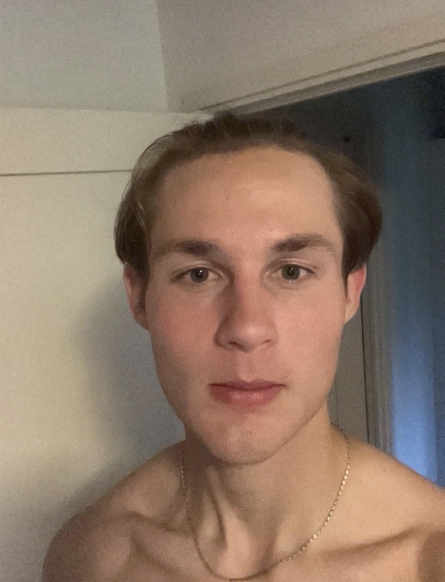 Alfred 🏄🏻‍♀️🌊 tweet media