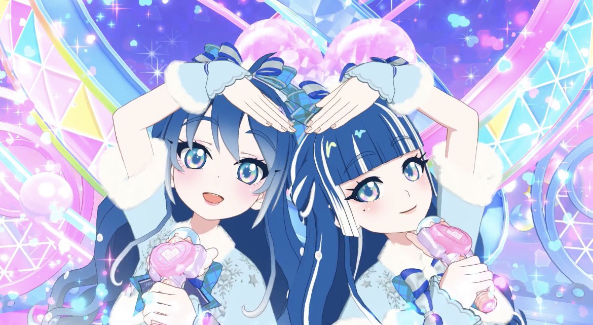 双子のマイキャラちゃん子育て中の方見せてください💙🤍