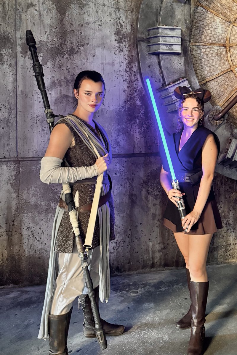 happy 10th to the force awakens, my beloved