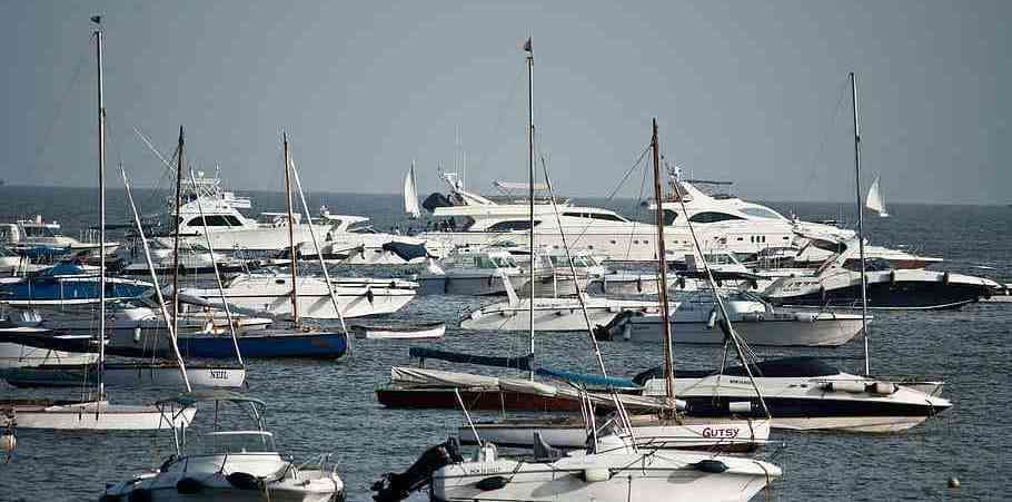 IndianTechGuide's tweet image. 🚨 India to develop a world-class marina with an investment of Rs 887 crore in Mumbai Harbour.
