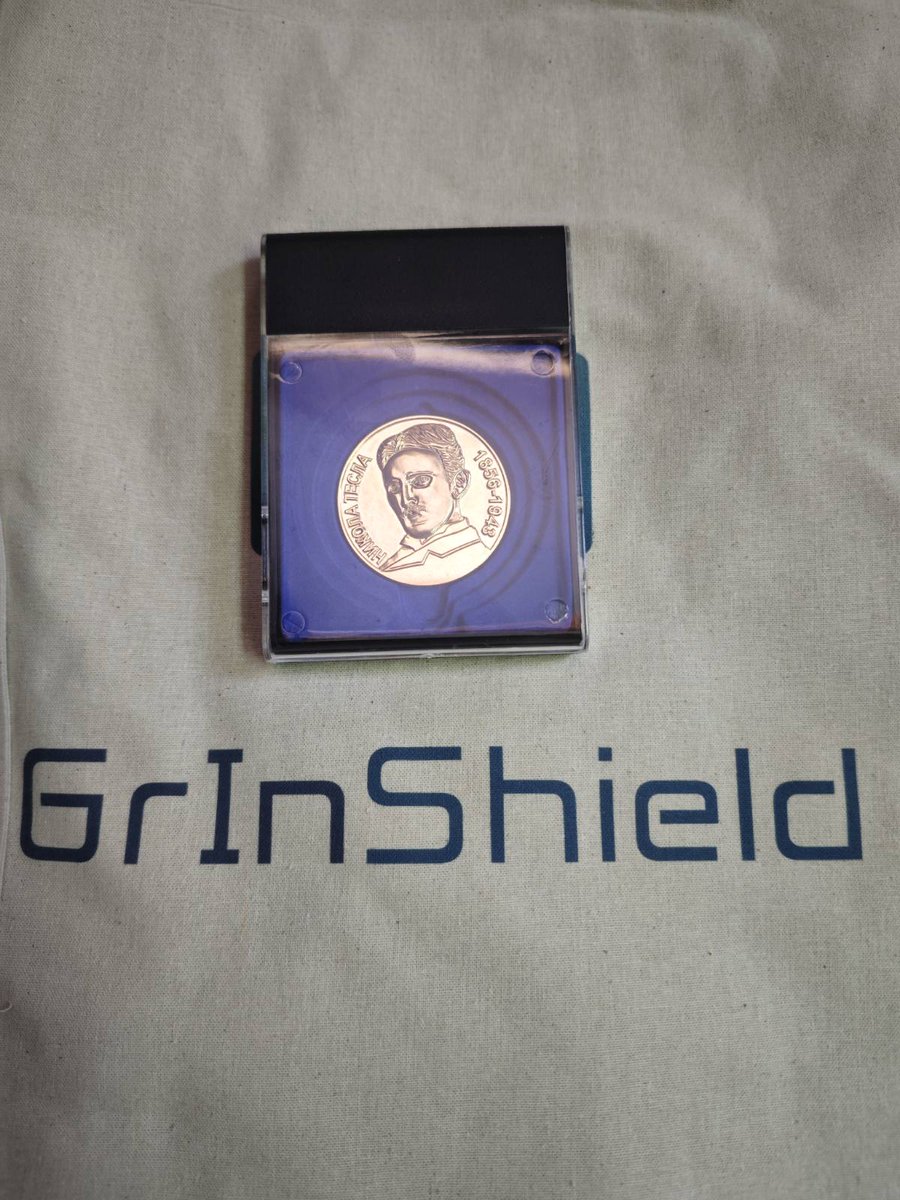 grinshield's tweet photo. https://t.co/LLd4beH5dd