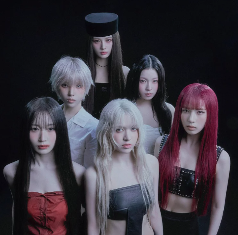 AboutMusicYT's tweet image. Billboard has named the best kpop songs of 2025:

1. NMIXX - Blue Valentine
2. CORTIS - GO!
3. Hwasa - Good Goodbye
4. Woodz - I'll Never Love Again
5. Jennie - Like Jennie
6. Dayoung - Body
7. Ten - Stunner
8. KiiiKiii - I Do Me
9. ATEEZ - Lemon Drop
10. H1-KEY - Summer Was You…