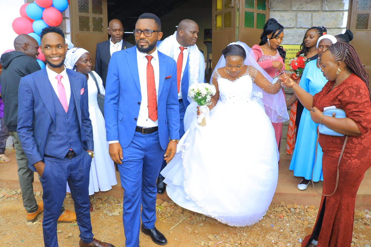 VickyoungM's tweet image. If it’s written for you, even the wind will blow in your favour. Keep pushing.