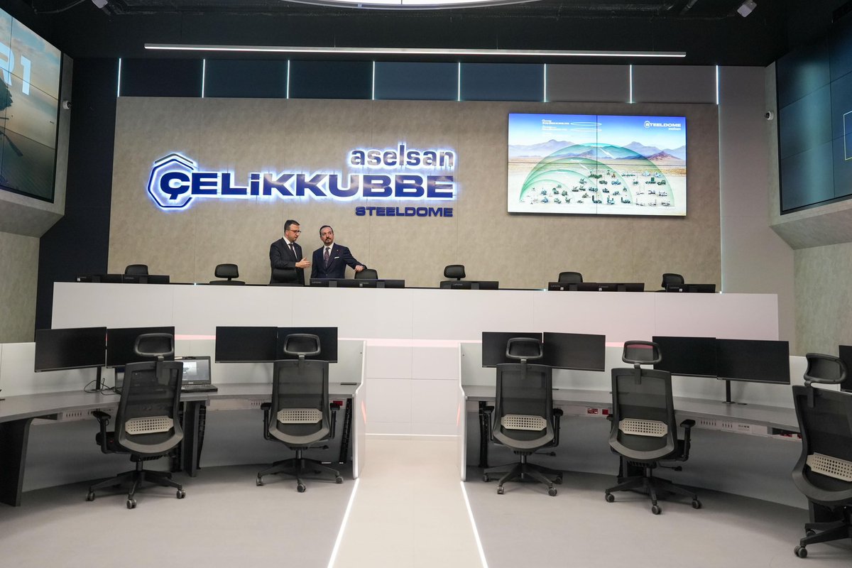 zorlu77's tweet image. Savunma Sanayimizin gurur markalarımızdan ASELSAN’ı ziyaret ederek Genel Müdür Ahmet Akyol’dan son çalışmalarla ilgili bilgi aldık. 

Özellikle çok katmanlı ve yerli savunma sistemimiz Çelik Kubbe inşa sürecinin hızlı ve başarılı ilerleyişi ülkemiz adına kıvanç verici. 

Bu…