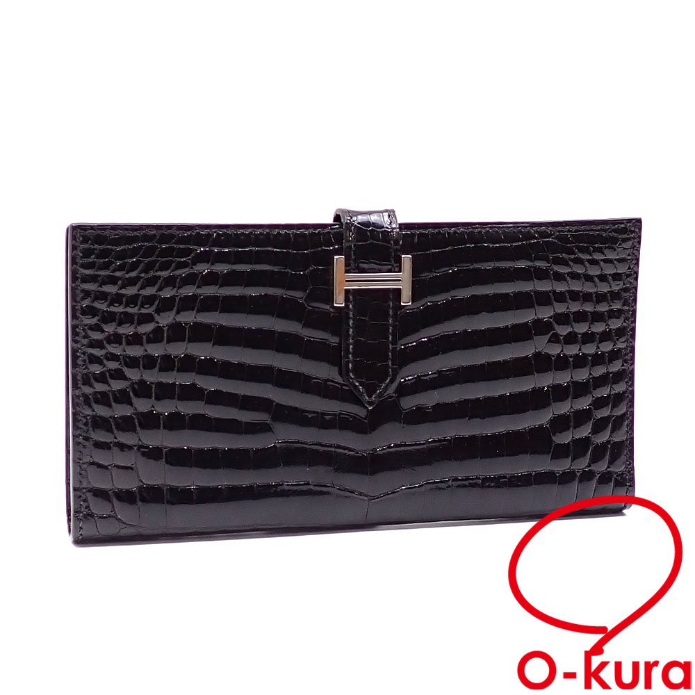 エルメス（HERMES） 二つ折り長財布 ベアン 販売中です✨ 素材は