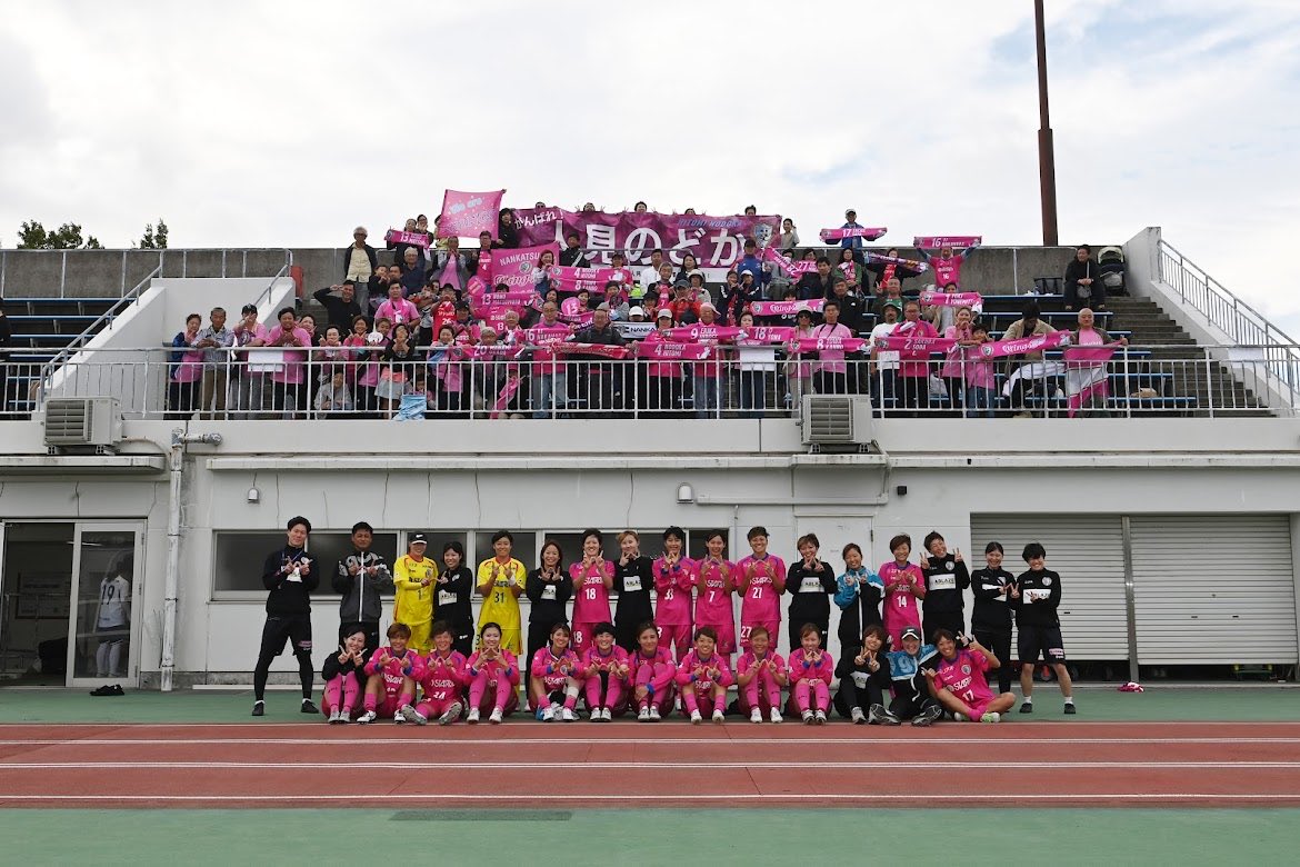 komefuki_213's tweet photo. 結果にこだわり1試合でも多く皆さんと喜びを分かち合えるように頑張ります❤️‍🔥

2026シーズンも共に戦ってください🤝🏻
 #南葛scwings https://t.co/Cip8OXffRd